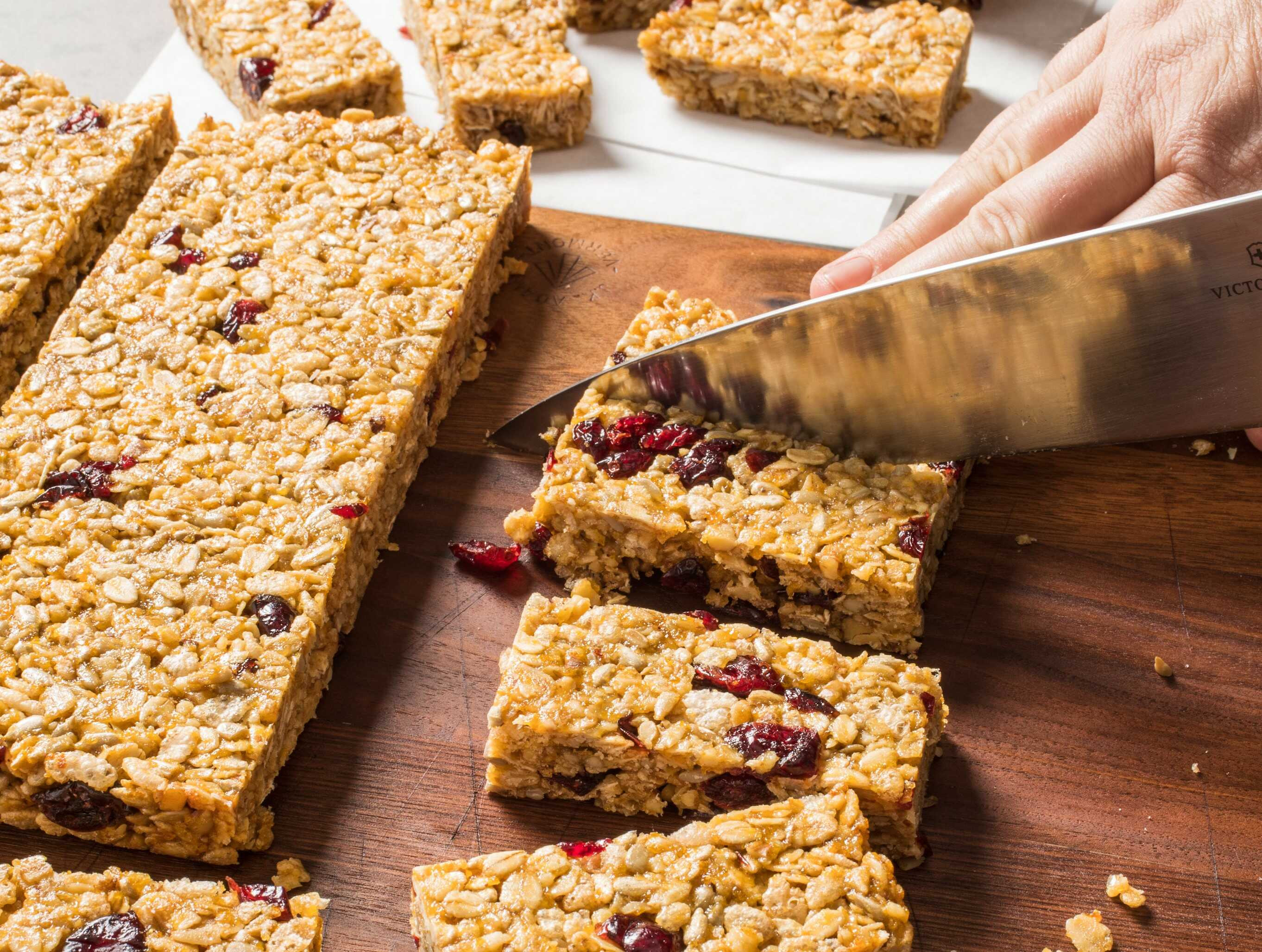 Granola hạnh nhân tự làm tại nhà